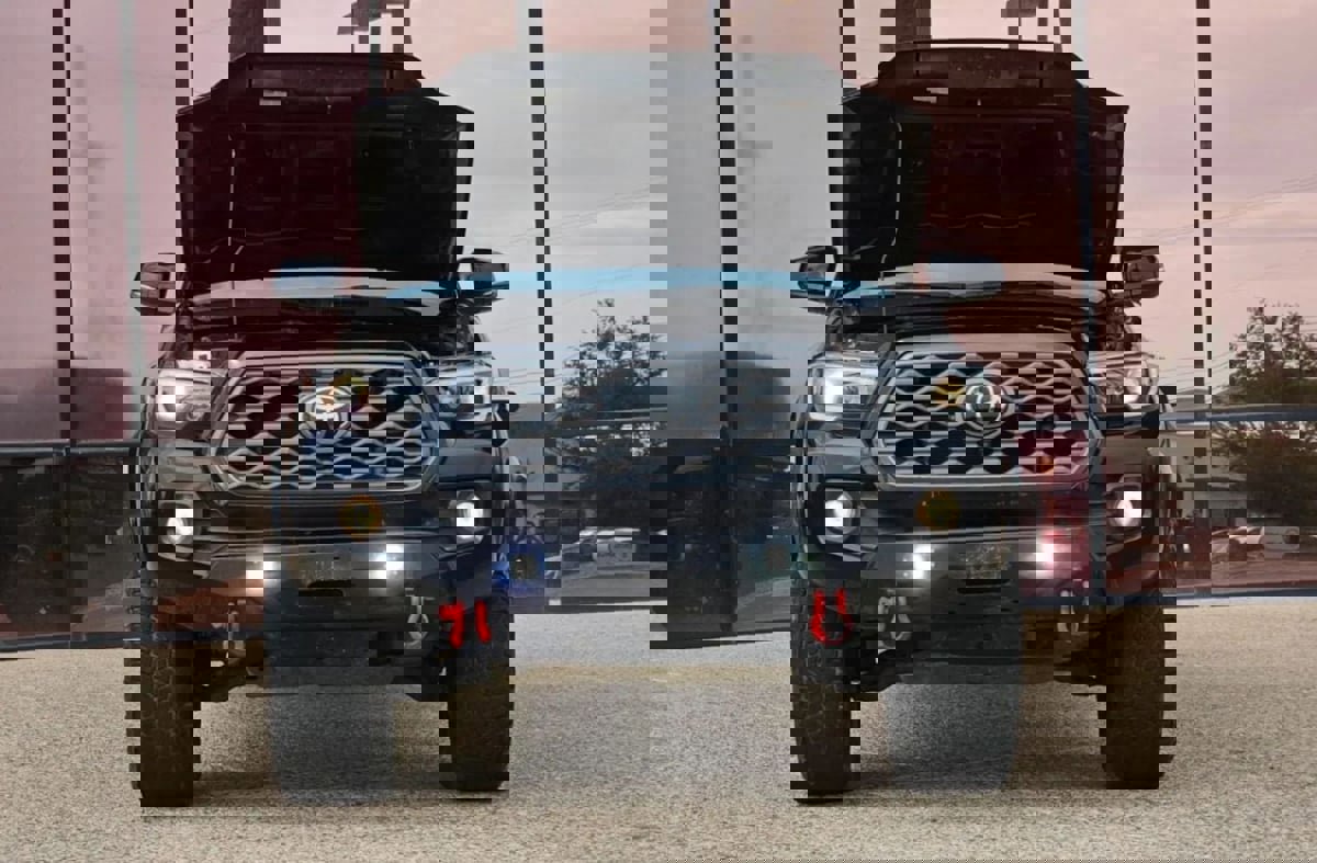 Used 2023 Toyota Tacoma TRD Sport image 21