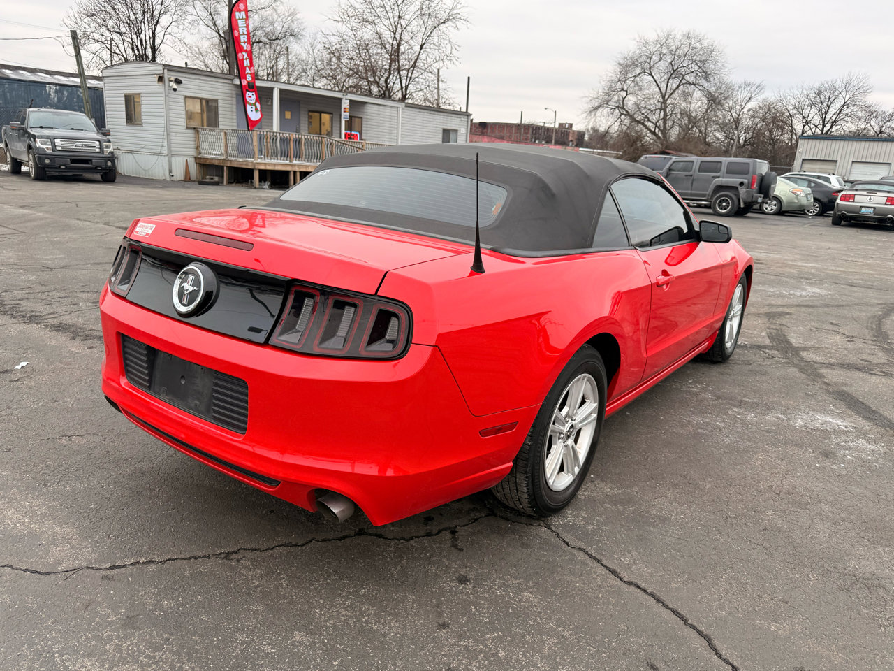 Used 2014 Ford Mustang Convertible image 5