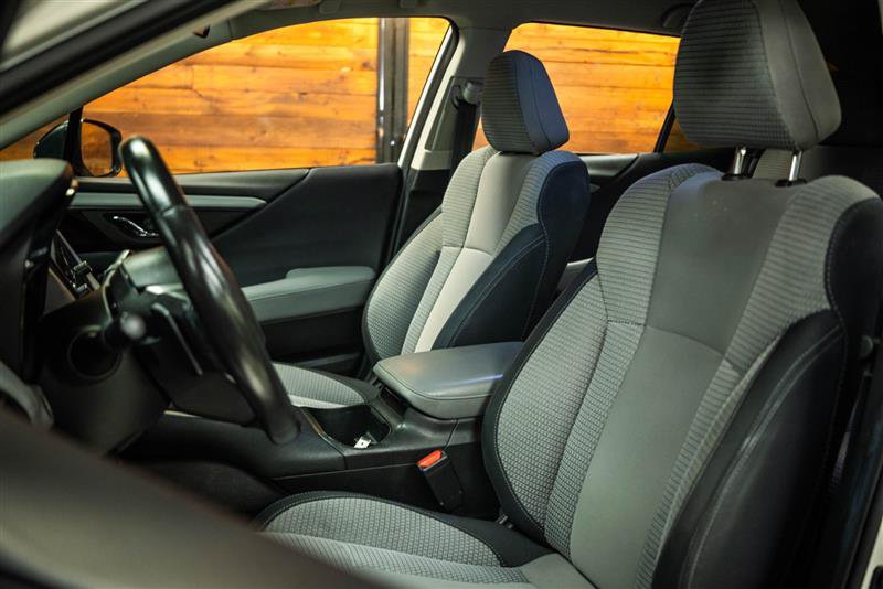 Used 2023 Subaru Outback Premium AWD/4WD image 9