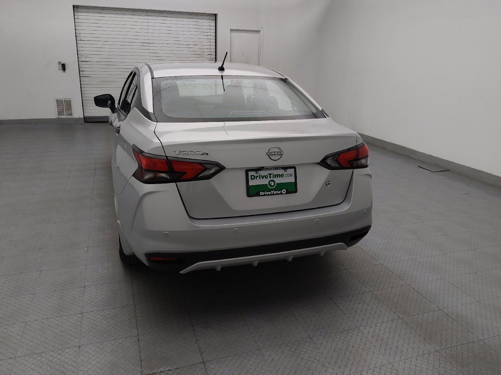 Used 2025 Nissan Versa S w/ Trunk Package image 6