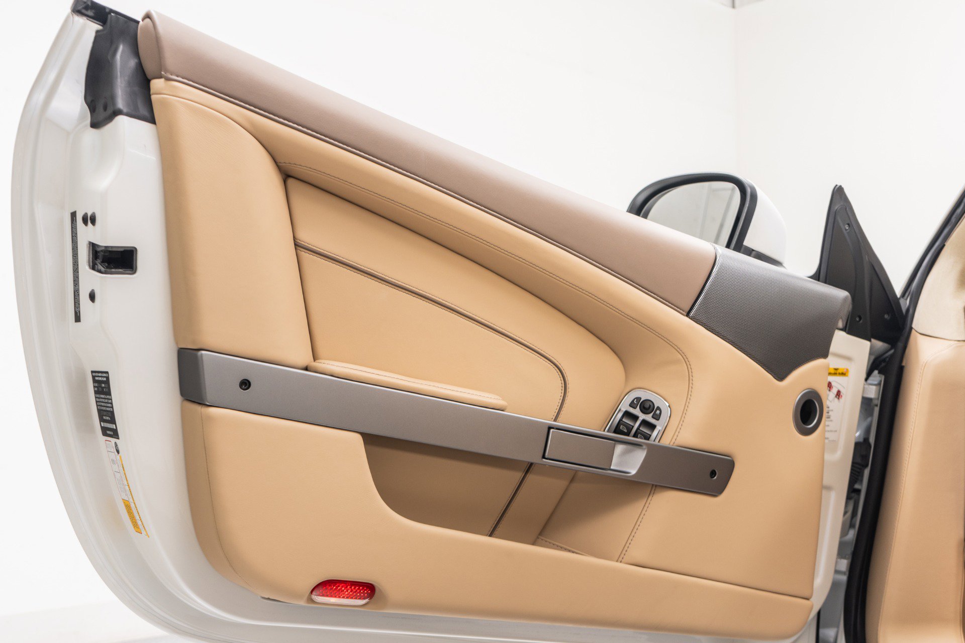 Used 2014 Aston Martin DB9 Volante -Very Low Miles, Pearl image 43