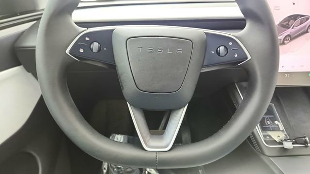 Used 2026 Tesla Model Y Long Range image 40