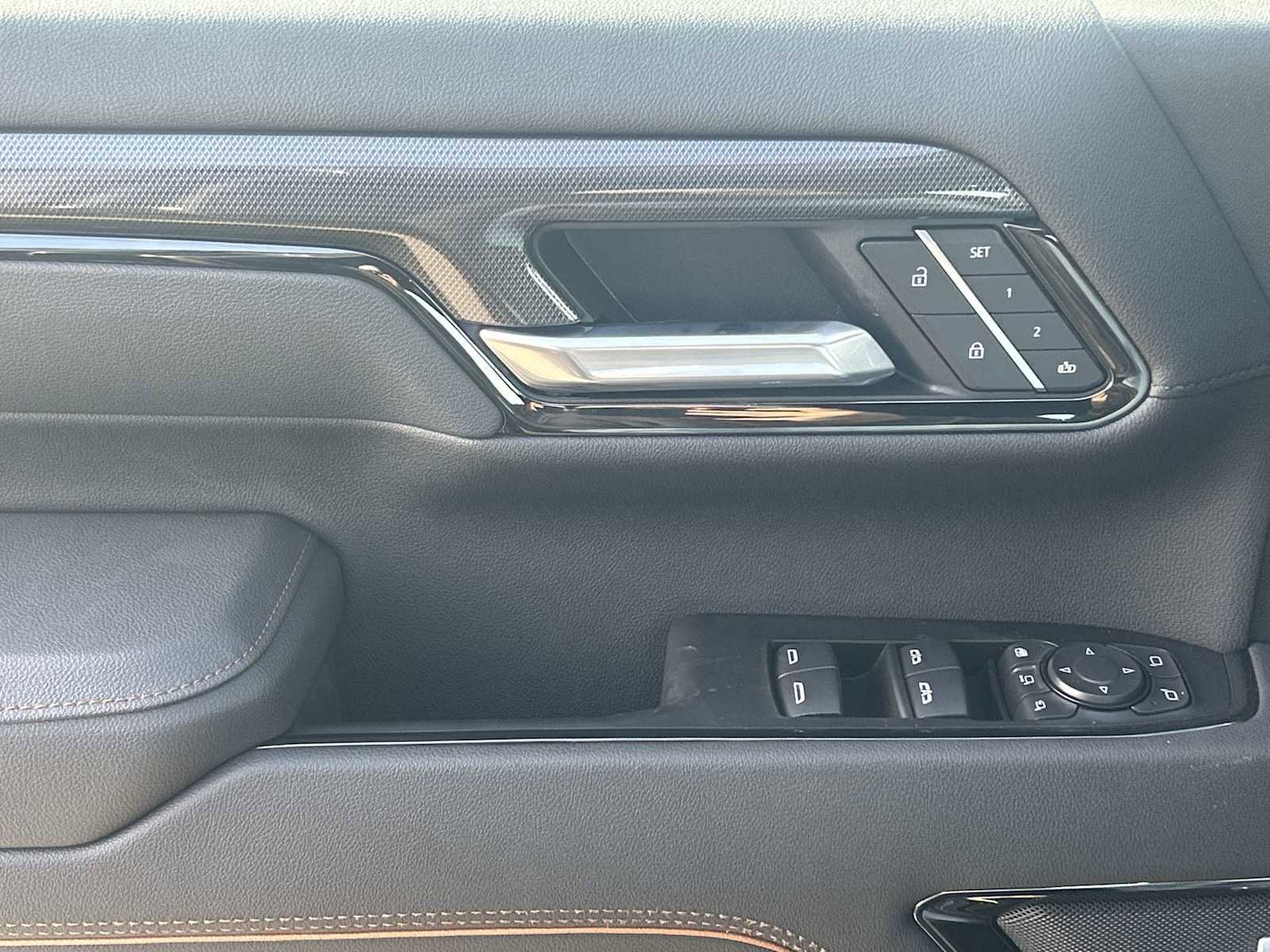 New 2026 GMC Sierra 2500 AT4 w/ LPO, Black Badging Package image 25