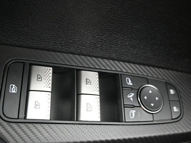 New 2026 Mitsubishi Outlander SE FWD image 23