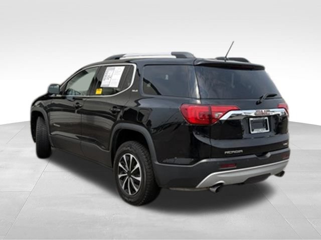 Used 2019 GMC Acadia SLE w/ LPO, Black Accent Package FWD image 3