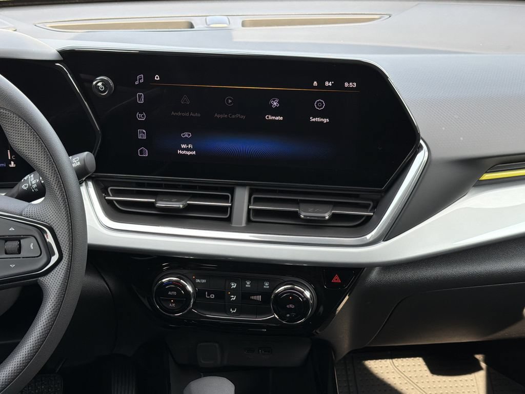 New 2026 Chevrolet Trax LT FWD image 9