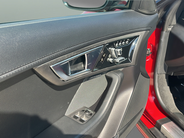 Used 2014 Jaguar F-TYPE S RWD image 16