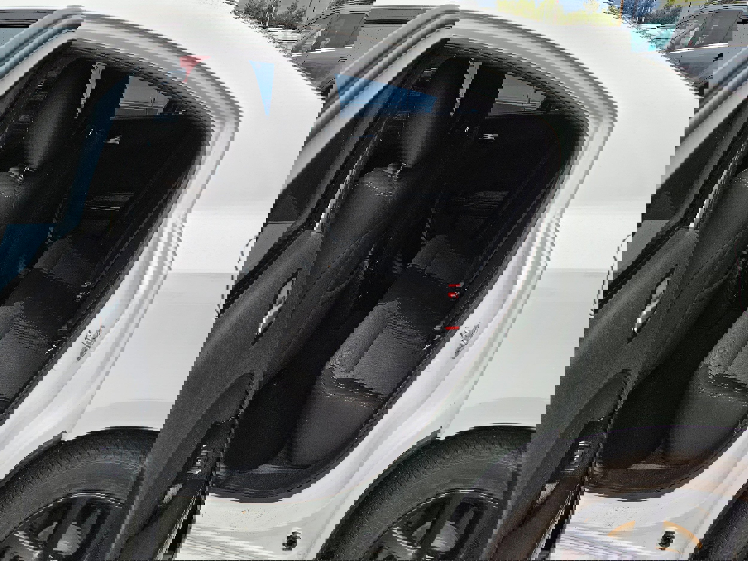 Used 2020 Dodge Charger SXT w/ Blacktop Package image 20