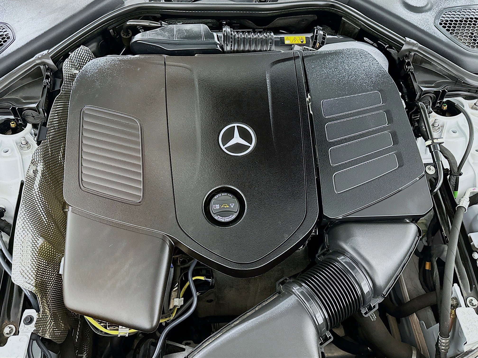 Used 2024 Mercedes-Benz E 350 4MATIC Sedan w/ Airmatic Package image 30