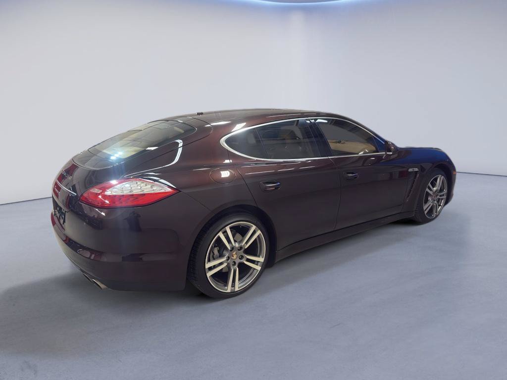 Used 2010 Porsche Panamera S RWD image 8