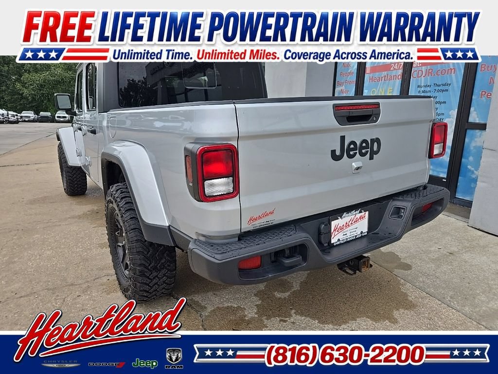 Used 2023 Jeep Gladiator Sport AWD/4WD image 9