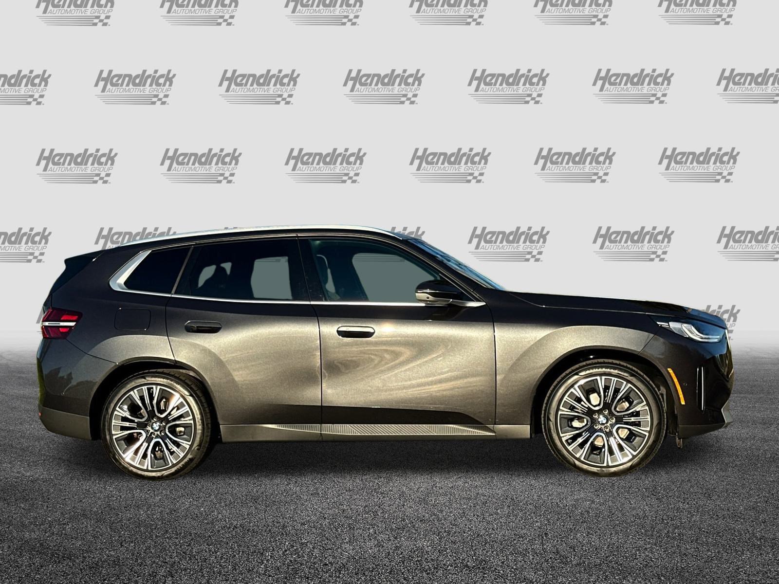 Used 2025 BMW X3 xDrive30i w/ Premium Package image 3