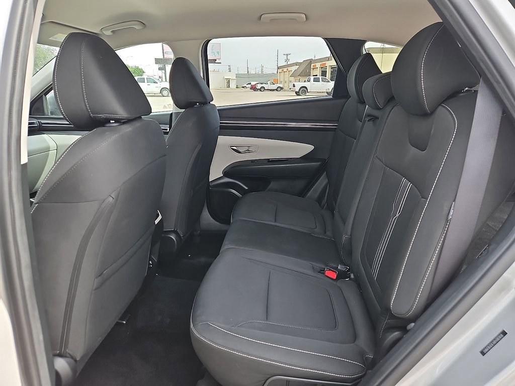 Used 2024 Hyundai Tucson SEL FWD image 11