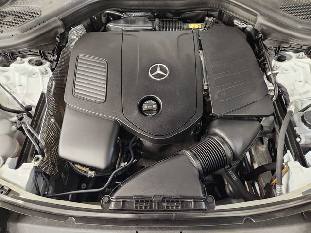 Used 2023 Mercedes-Benz GLC 300 image 32