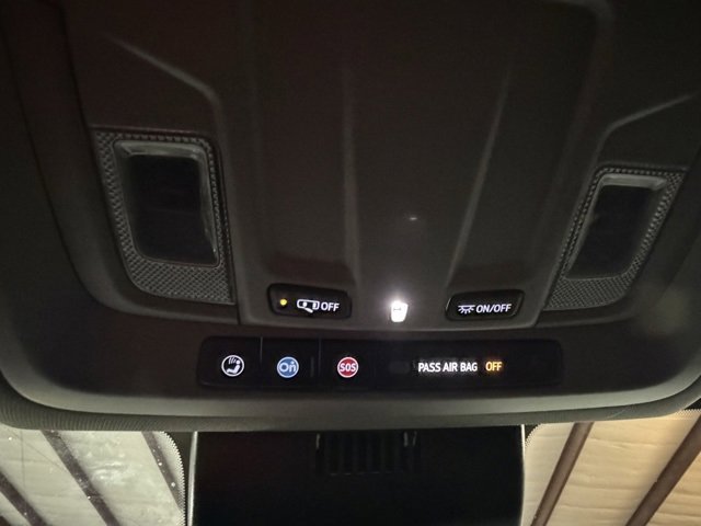 Used 2025 Chevrolet Silverado 2500 W/T w/ WT Convenience Package image 18