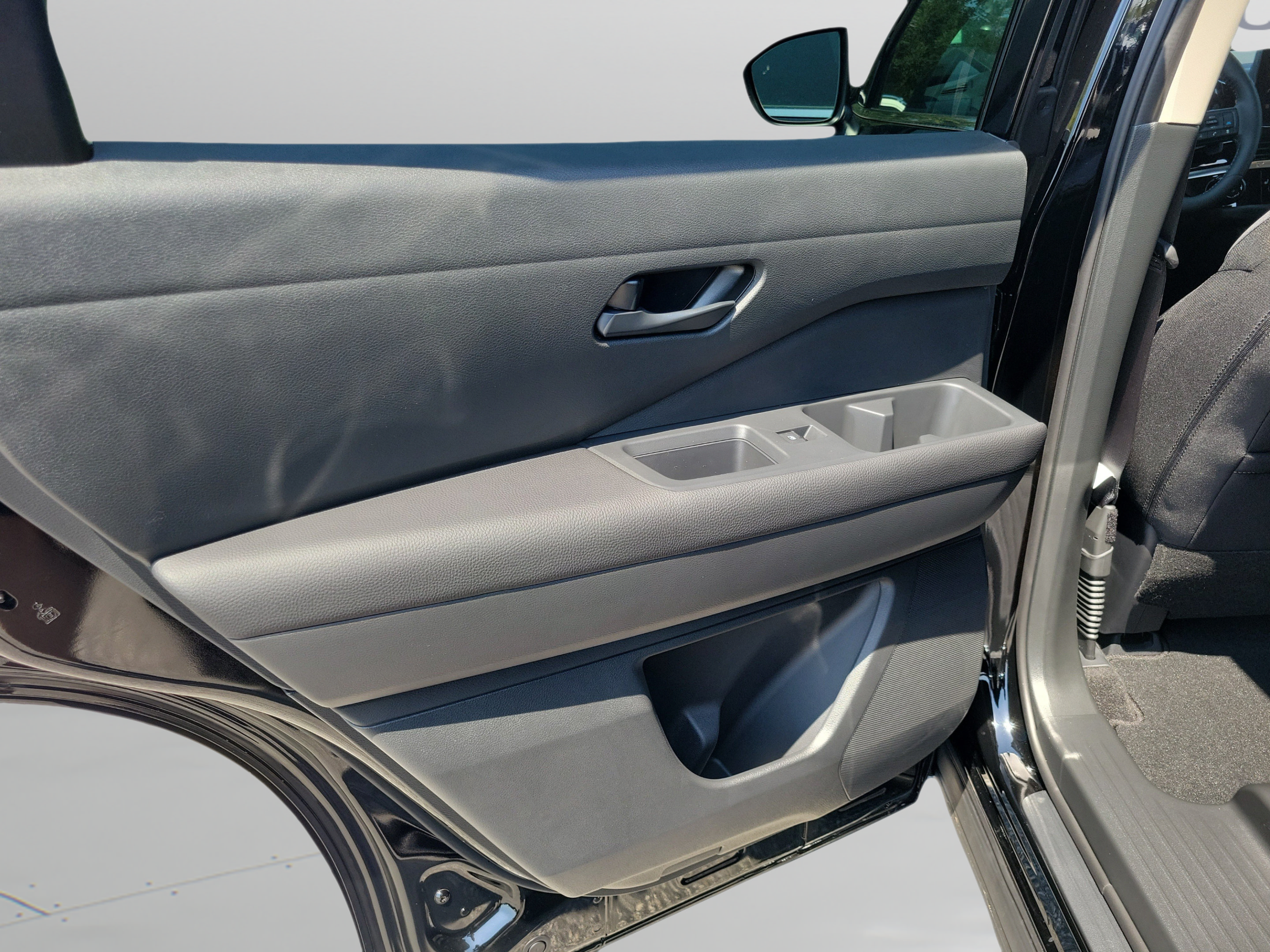 New 2026 Nissan Pathfinder SV FWD image 9