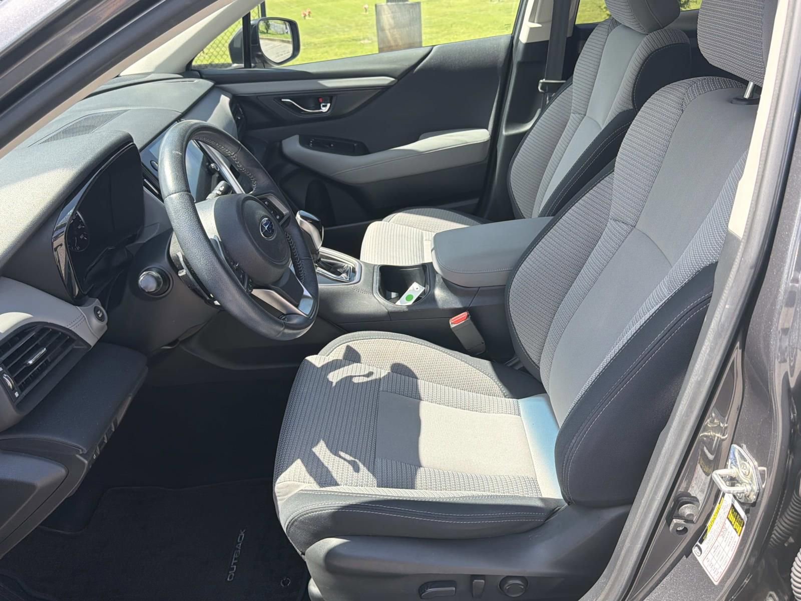 Used 2020 Subaru Outback Premium w/ Popular Package #1 AWD/4WD image 9