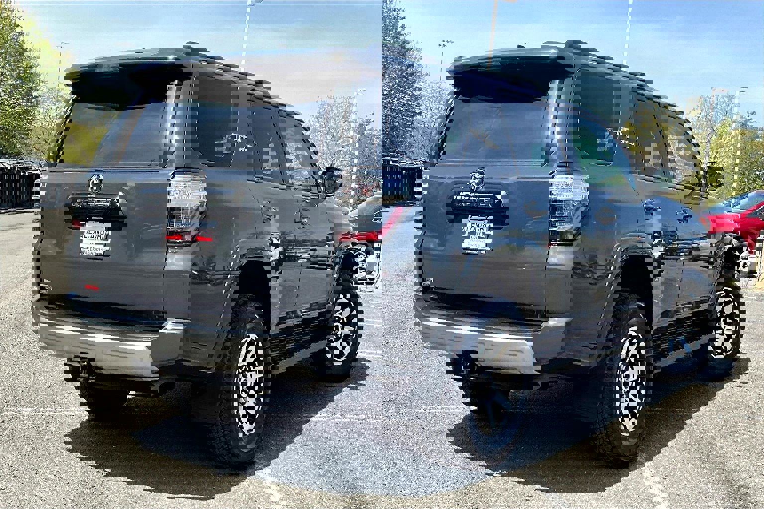 Used 2024 Toyota 4Runner TRD Off-Road Premium image 12