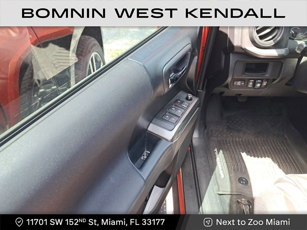 Used 2017 Toyota Tacoma SR image 13