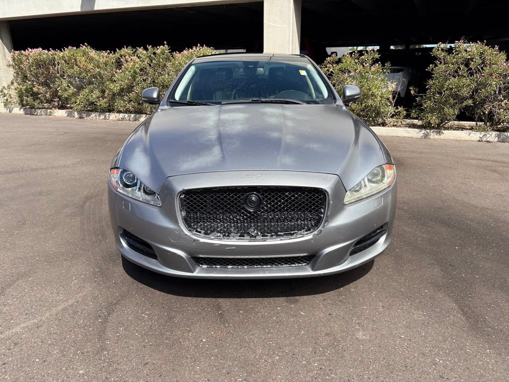 Used 2012 Jaguar XJ L RWD image 3