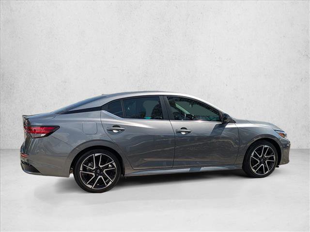 Used 2024 Nissan Sentra SR w/ SR Premium Package image 4