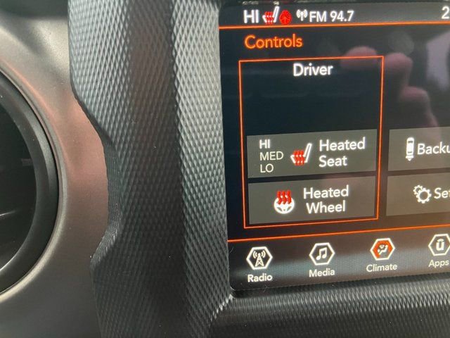 Used 2020 Jeep Wrangler Unlimited Sport S image 3