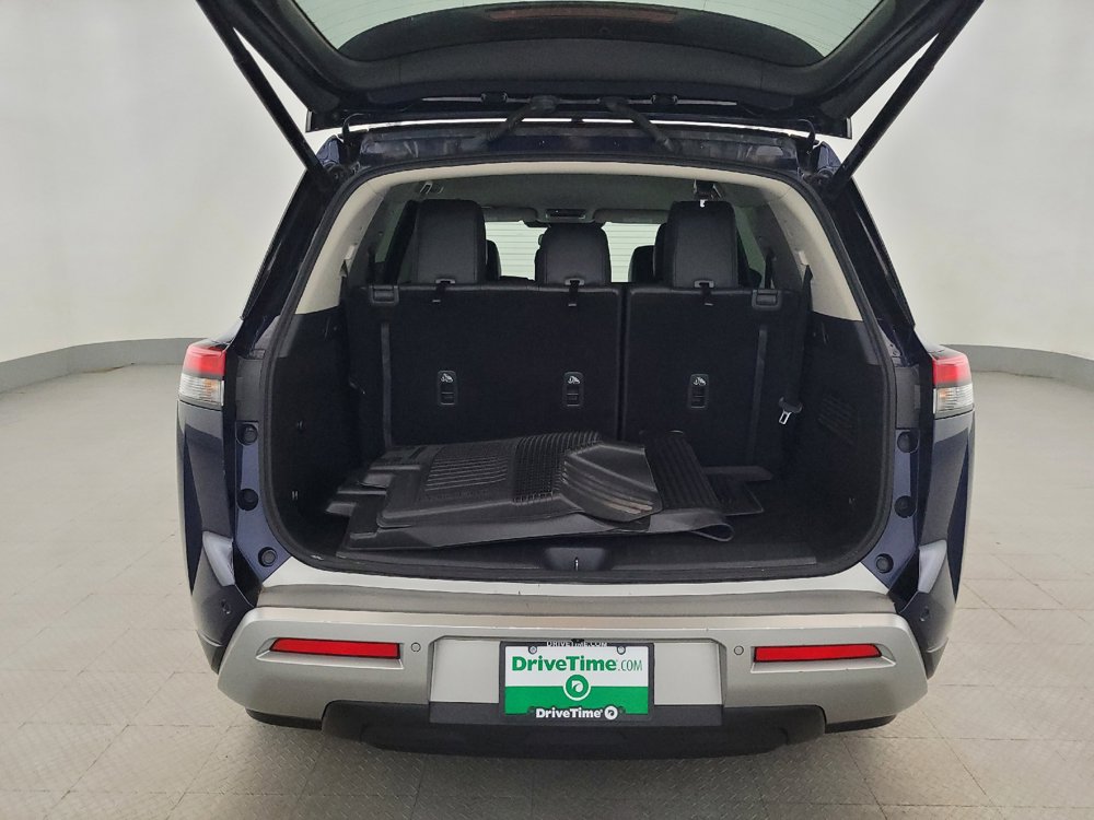 Used 2022 Nissan Pathfinder SL AWD/4WD image 29