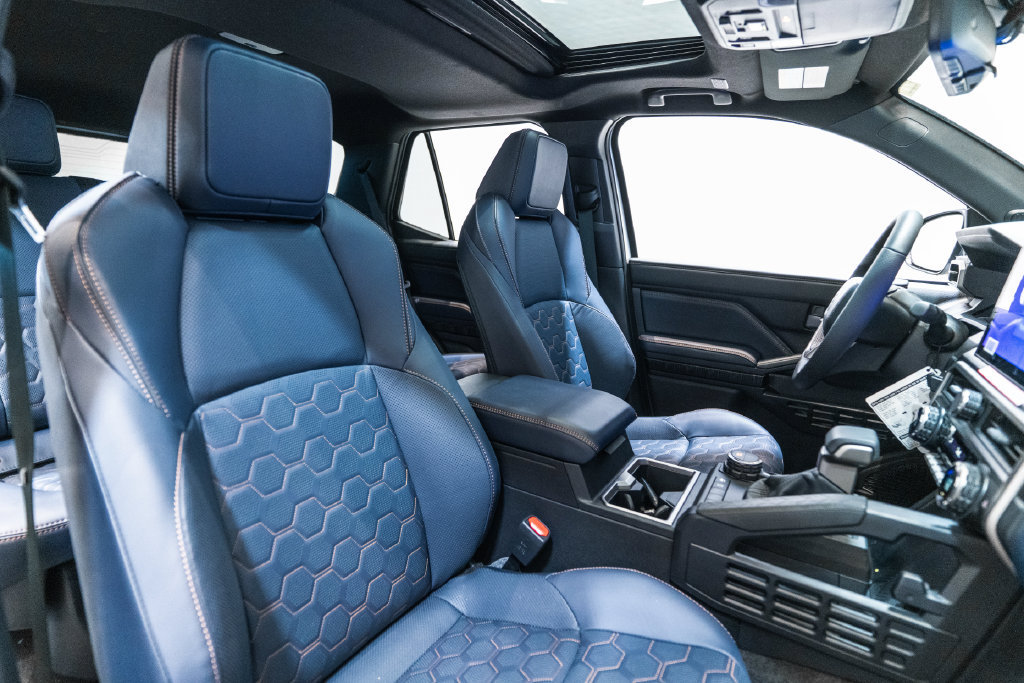 New 2026 Toyota 4Runner Platinum AWD/4WD image 15