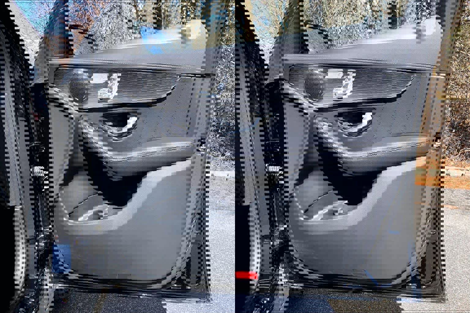 Certified 2023 Mercedes-Benz GLC 300 4MATIC Coupe image 23