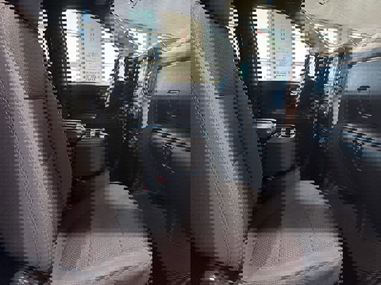 Used 2021 Chevrolet Silverado 1500 Custom image 24