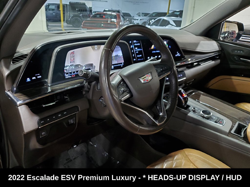 Used 2022 Cadillac Escalade ESV Premium Luxury AWD/4WD image 7