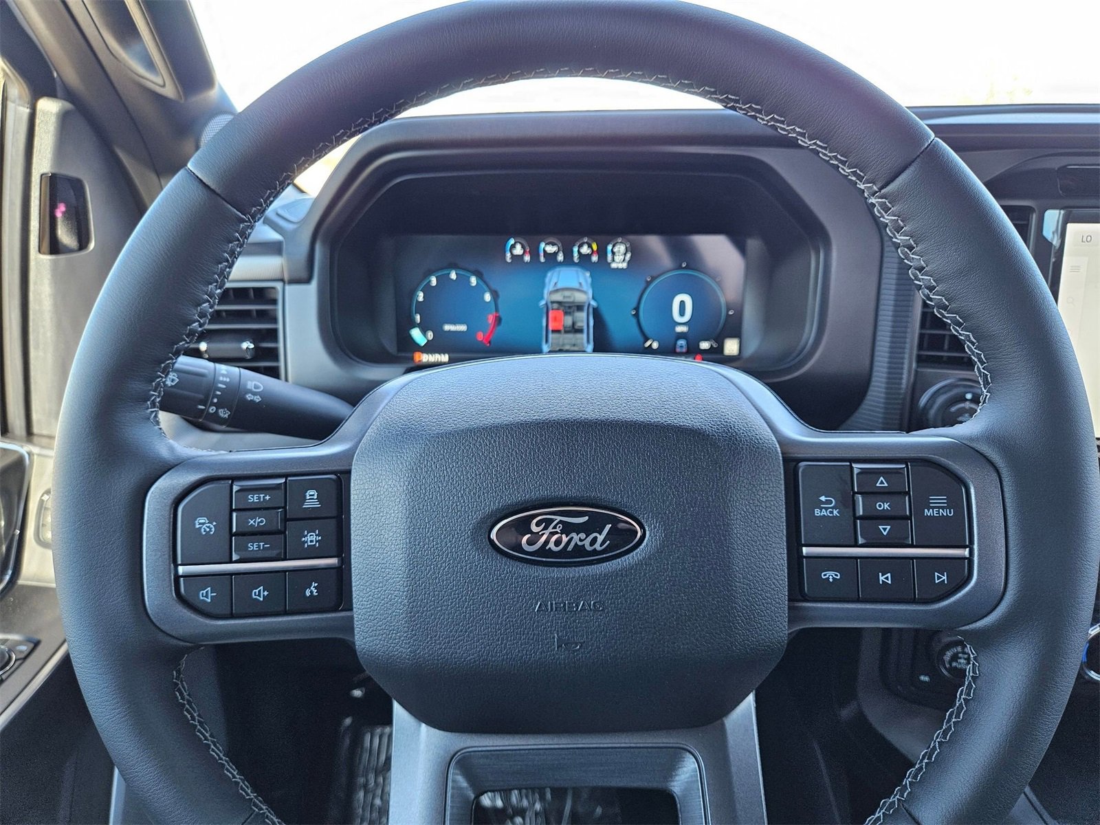 New 2025 Ford F150 Lariat w/ Equipment Group 502A High image 21