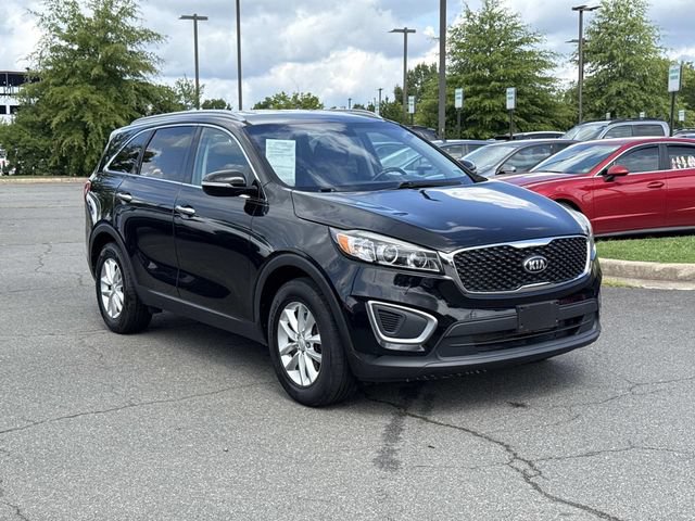 Used 2016 Kia Sorento FWD w/ LX Convenience Package