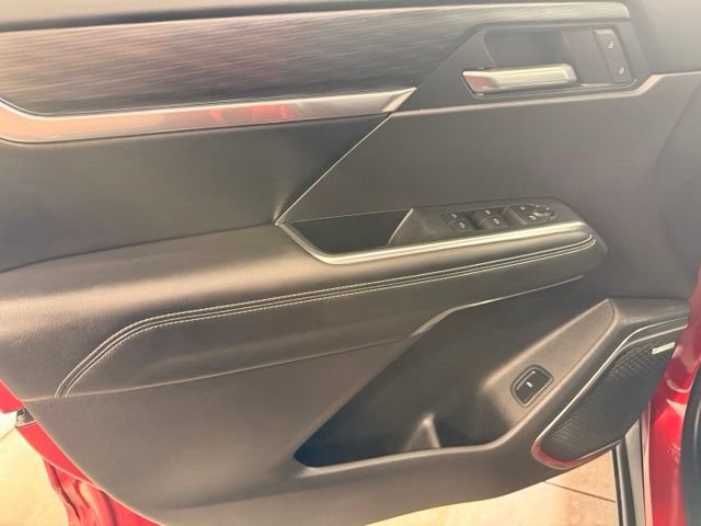 Used 2025 GMC Acadia Elevation w/ Elevation Premium Package AWD/4WD image 10