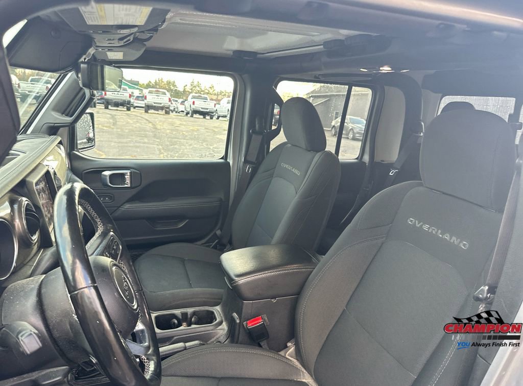 Used 2021 Jeep Gladiator Overland image 25