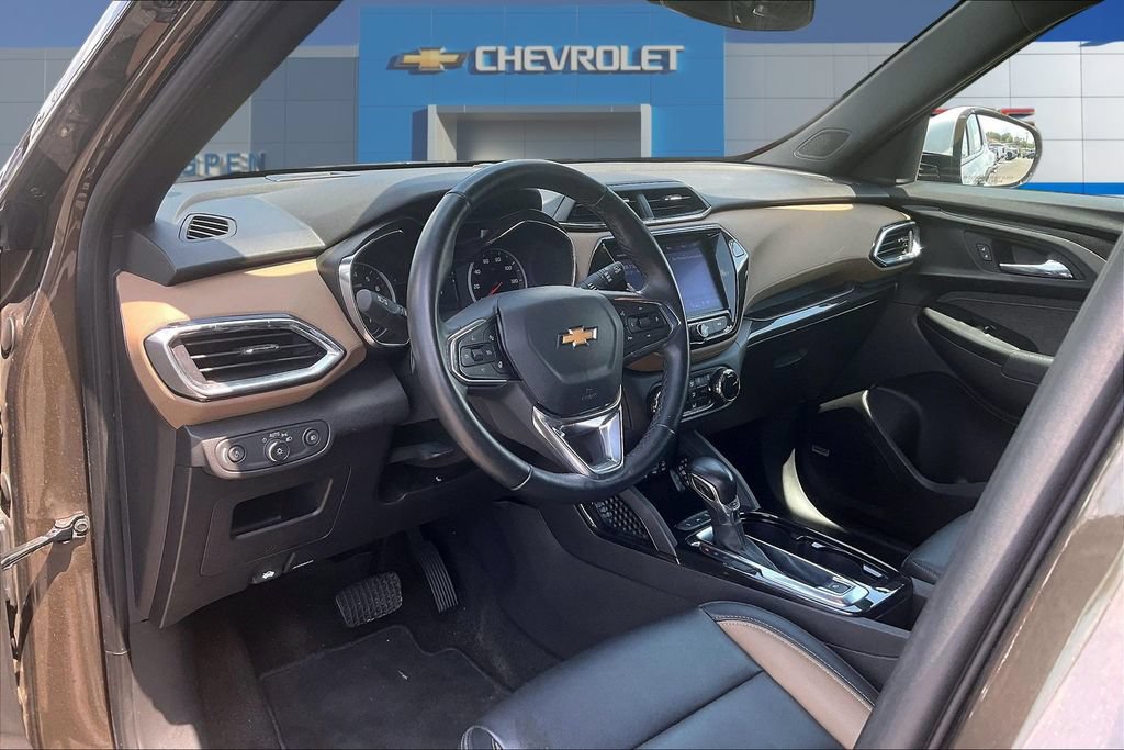 Used 2022 Chevrolet TrailBlazer ACTIV w/ Technology Package FWD image 17