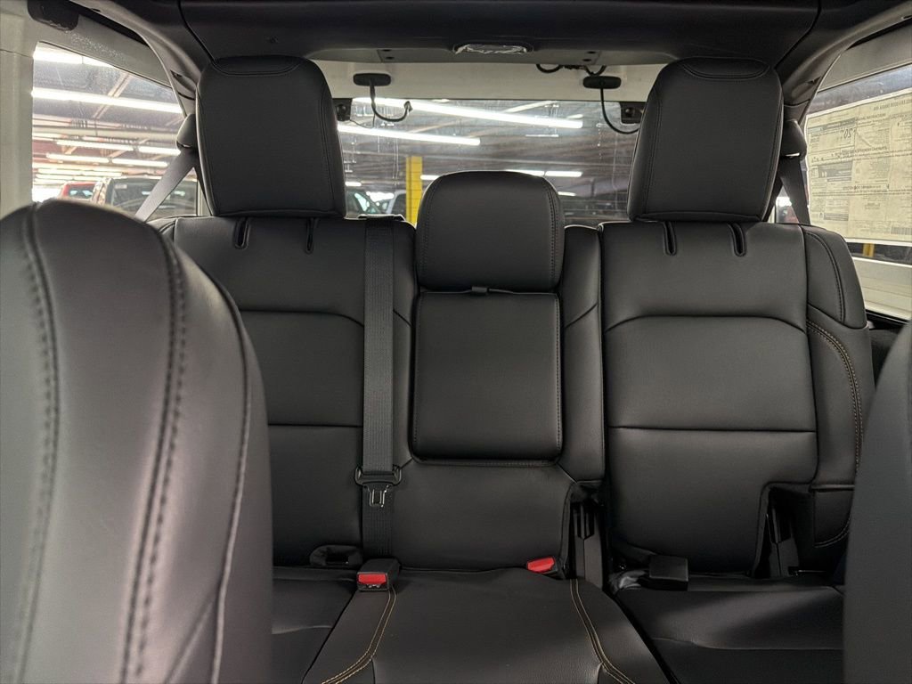 New 2025 Jeep Wrangler Sahara w/ Safety Group image 21