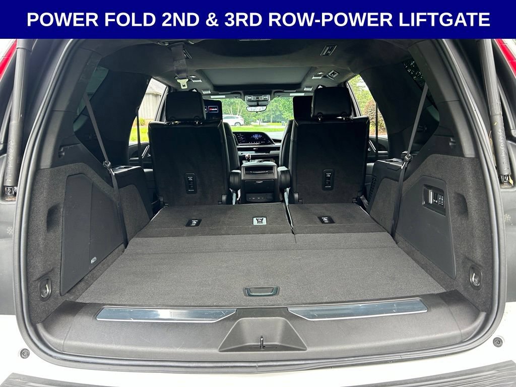 Used 2024 Cadillac Escalade Sport Platinum w/ LPO, ONYX Package AWD/4WD image 22
