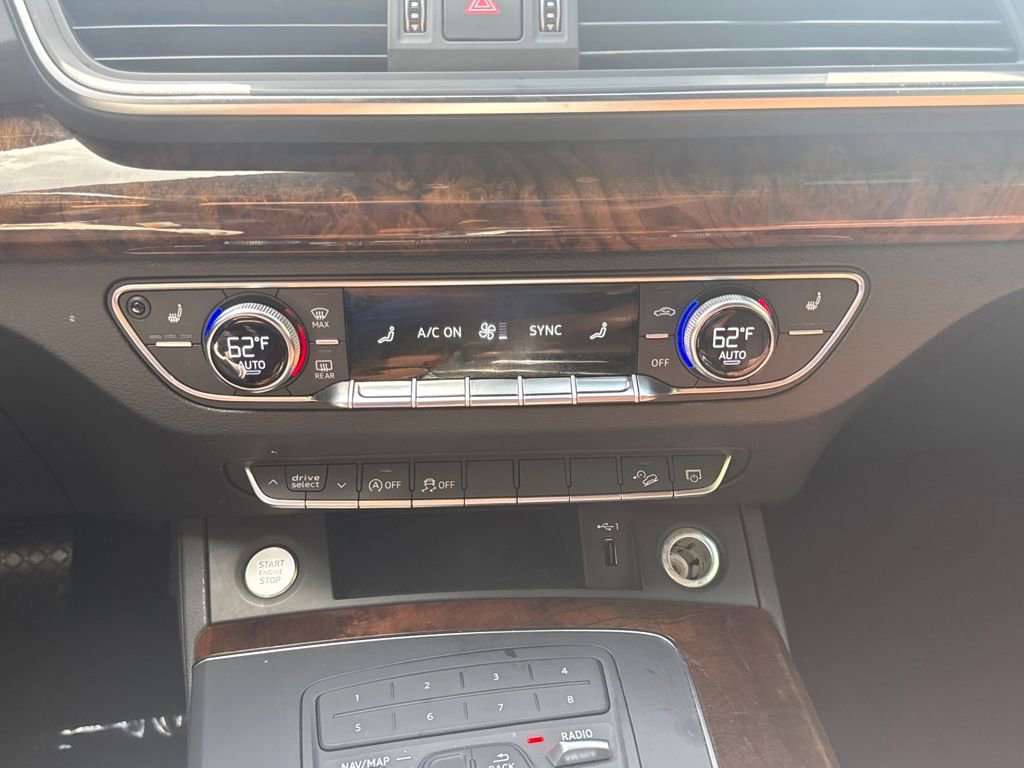 Used 2018 Audi Q5 2.0T Premium w/ Convenience Package image 23