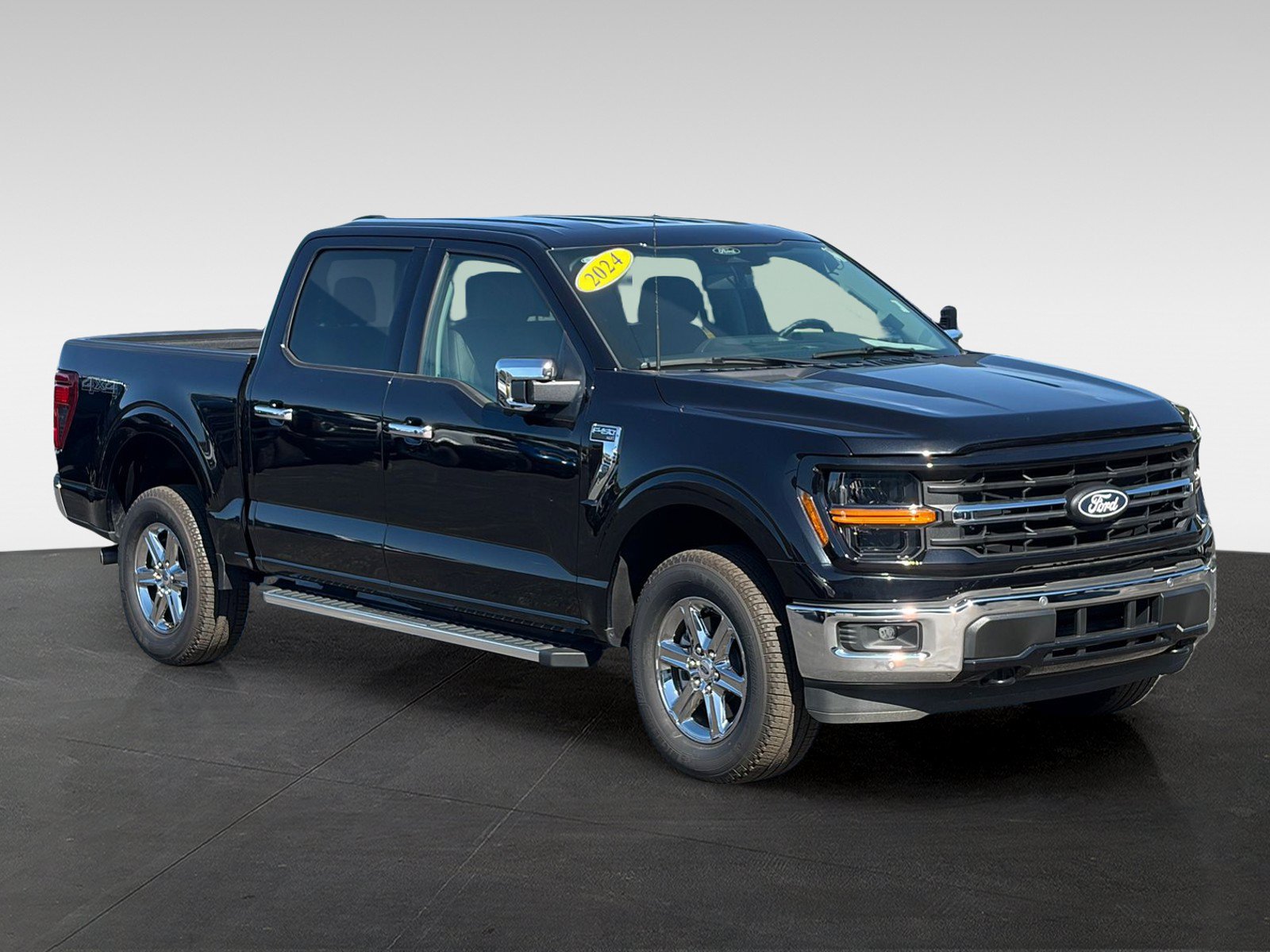 Used 2024 Ford F150 XLT w/ Equipment Group 302A MID AWD/4WD image 3