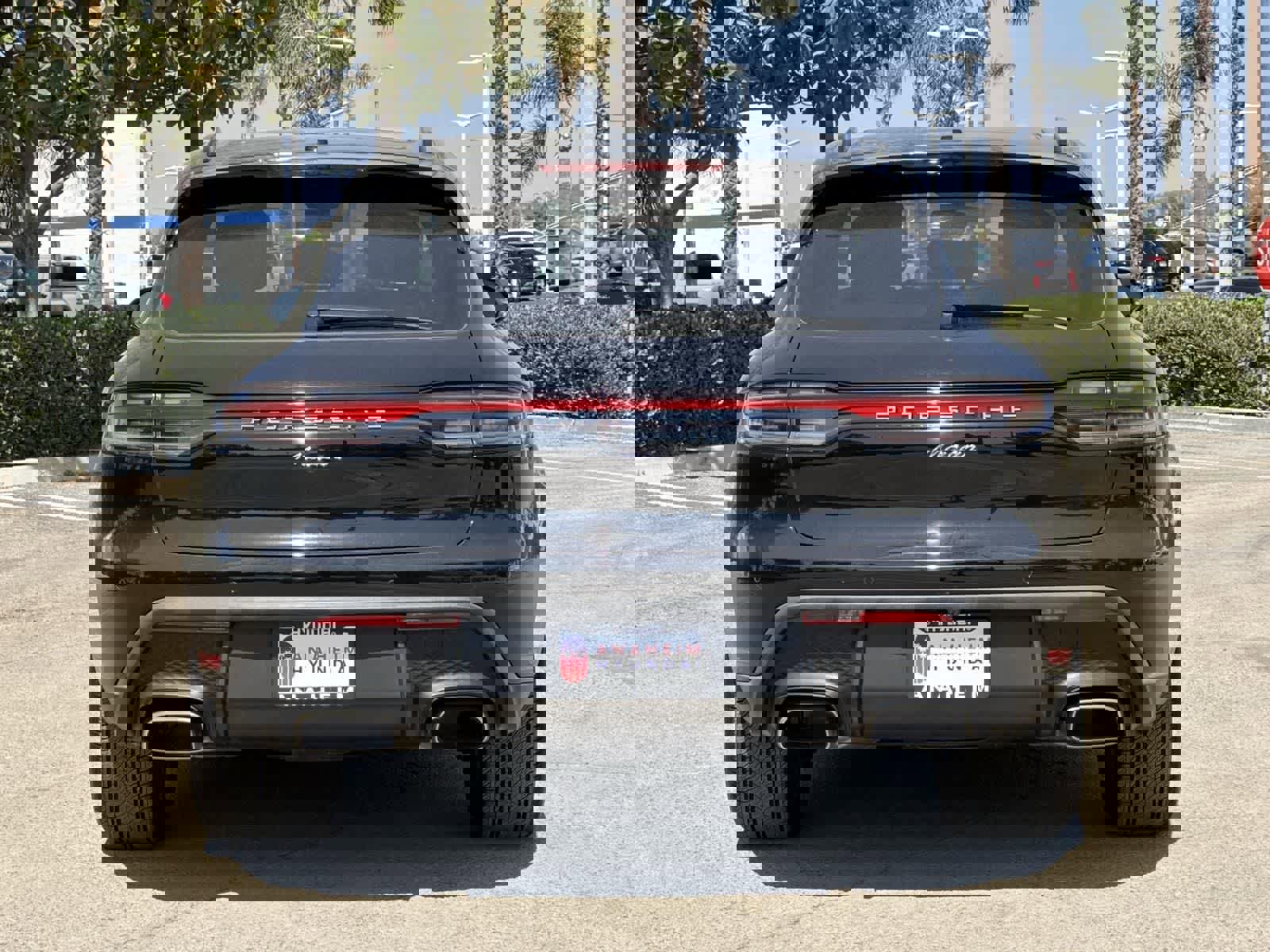 Used 2022 Porsche Macan image 4