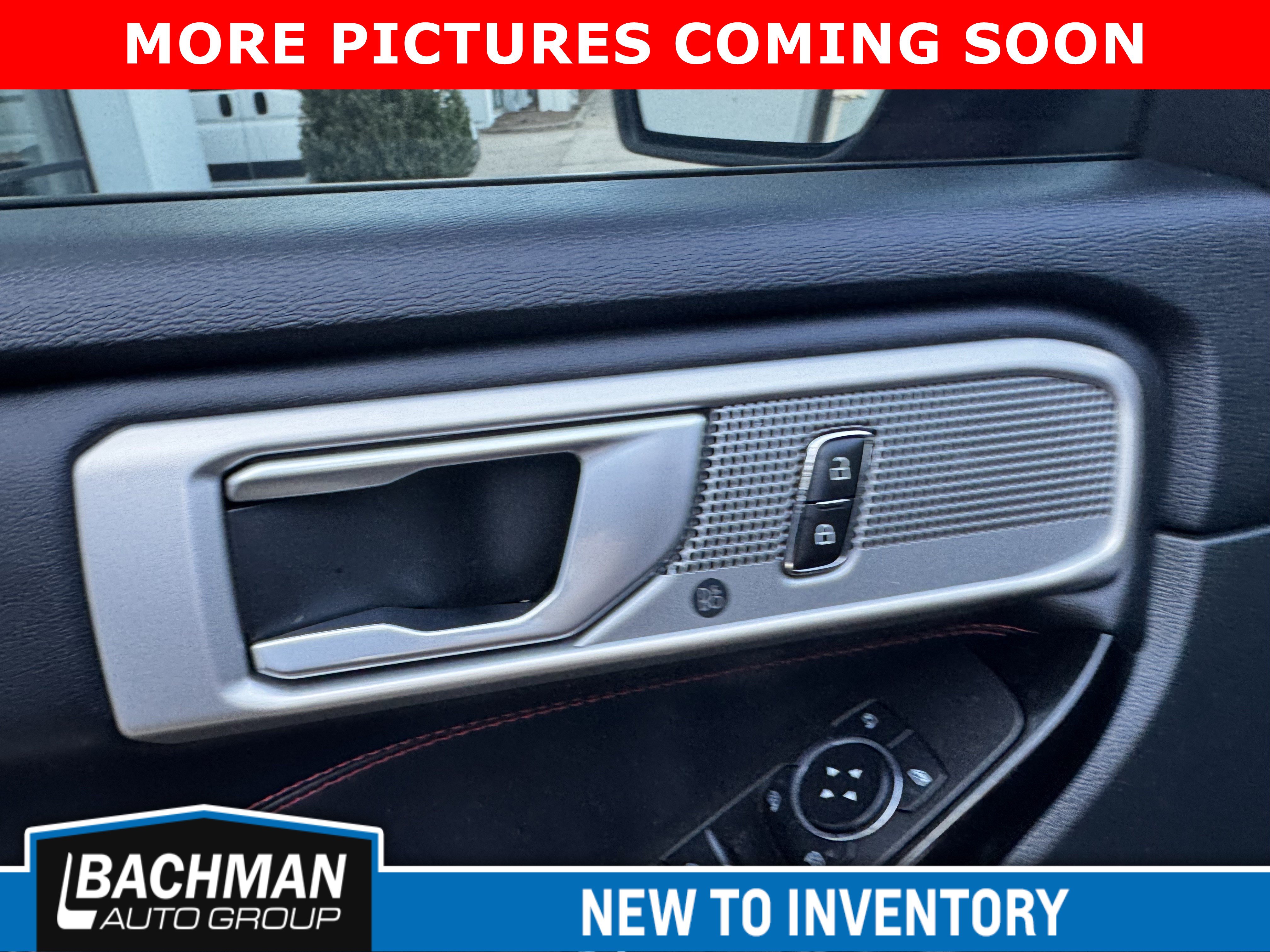 Used 2023 Ford Explorer ST-Line w/ Class IV Trailer Tow Package AWD/4WD image 9