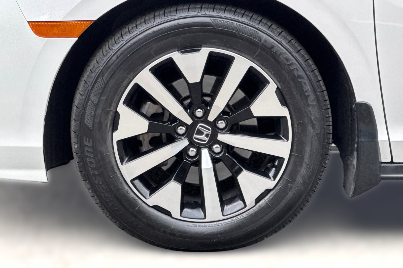 Certified 2025 Honda Odyssey EX-L image 12