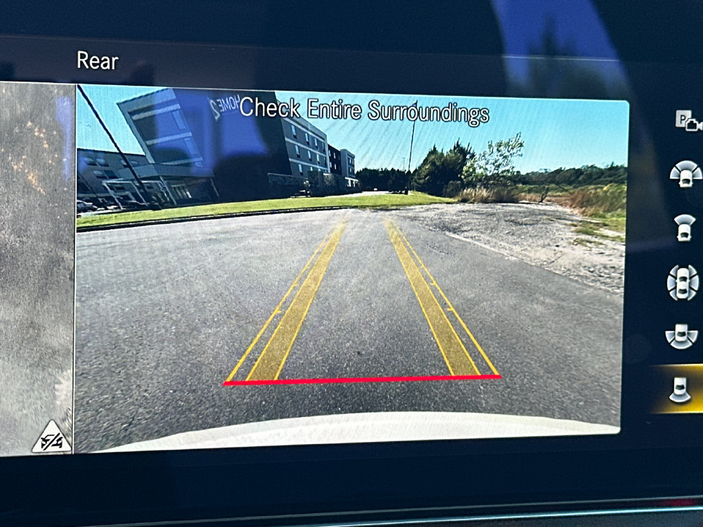 Used 2022 Mercedes-Benz E 350 Sedan image 31