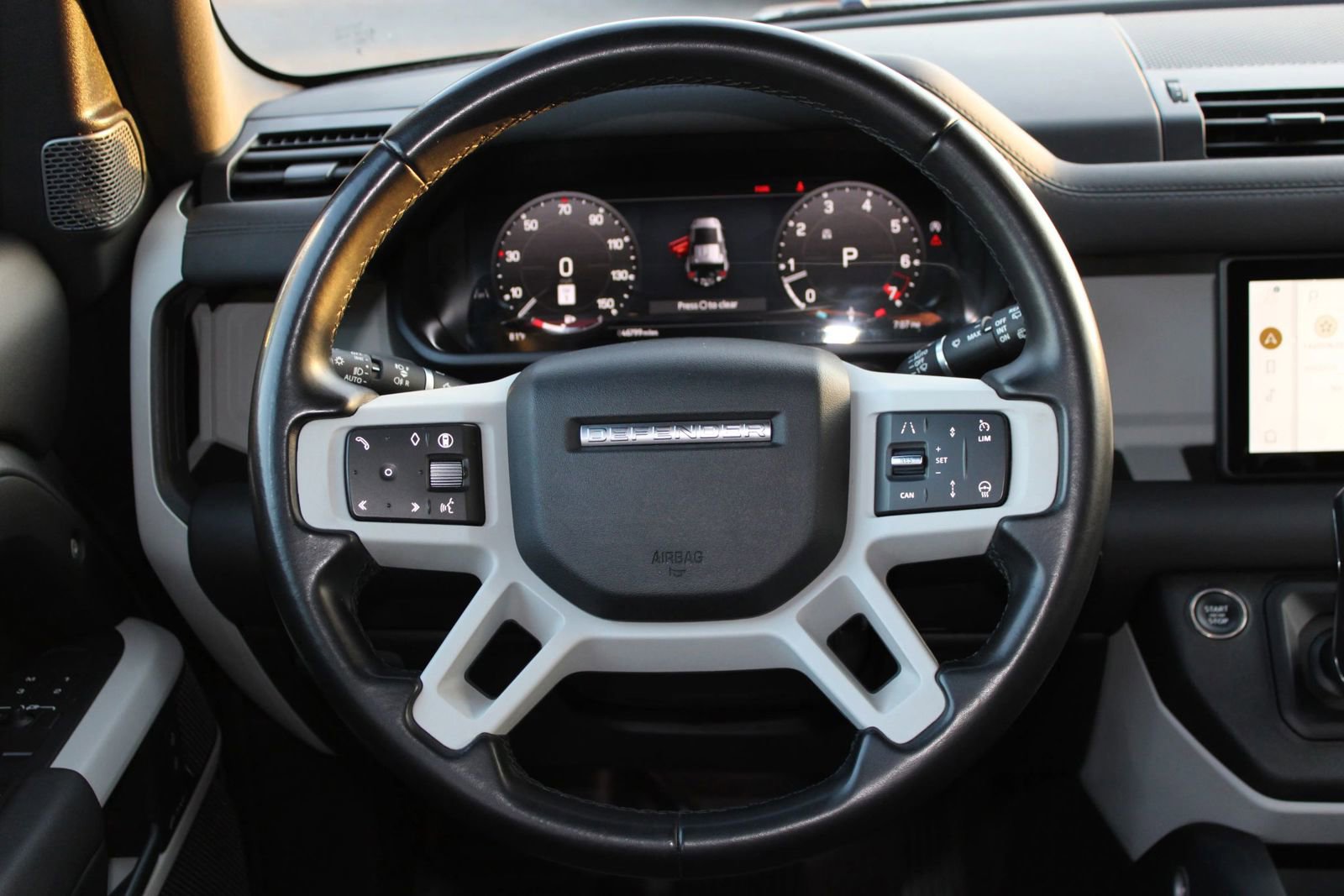 Used 2024 Land Rover Defender 110 S AWD/4WD image 35