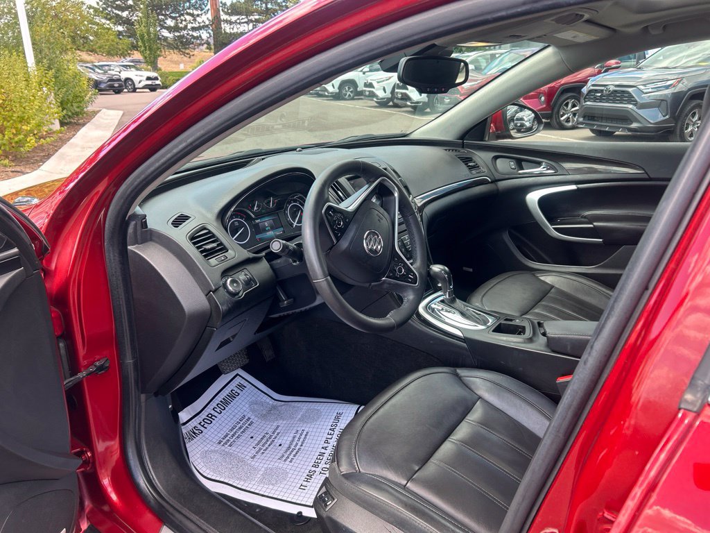 Used 2014 Buick Regal Premium w/ Driver Confidence Package #1 FWD image 21