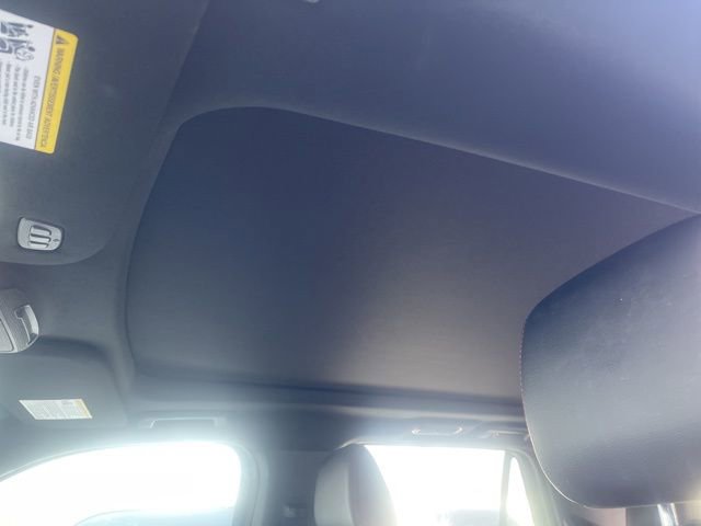 Used 2023 Ford Expedition Limited image 9