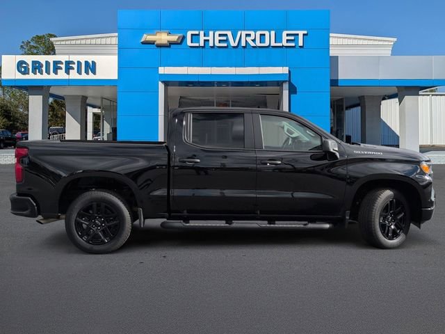Used 2025 Chevrolet Silverado 1500 Custom image 3