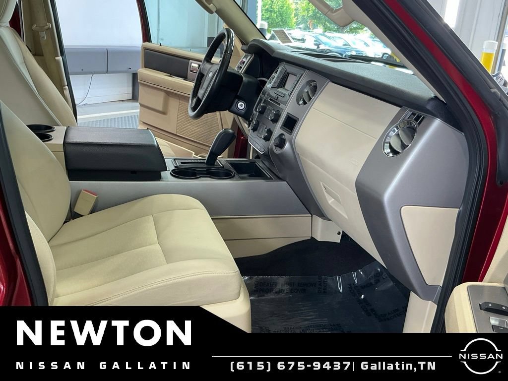 Used 2017 Ford Expedition XLT RWD image 15