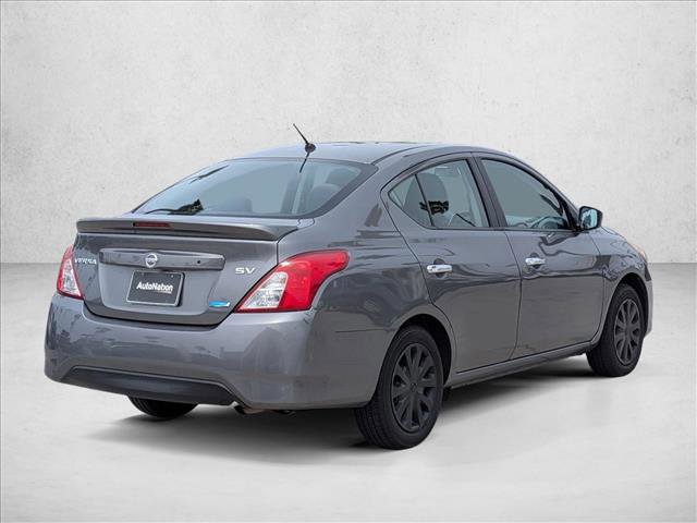 Used 2016 Nissan Versa SV image 5
